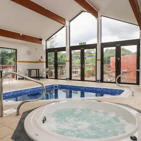 Holiday home Compass Point *